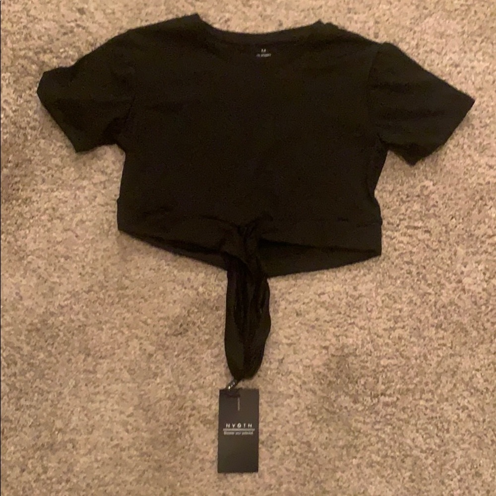 NVGTN Sports Top
